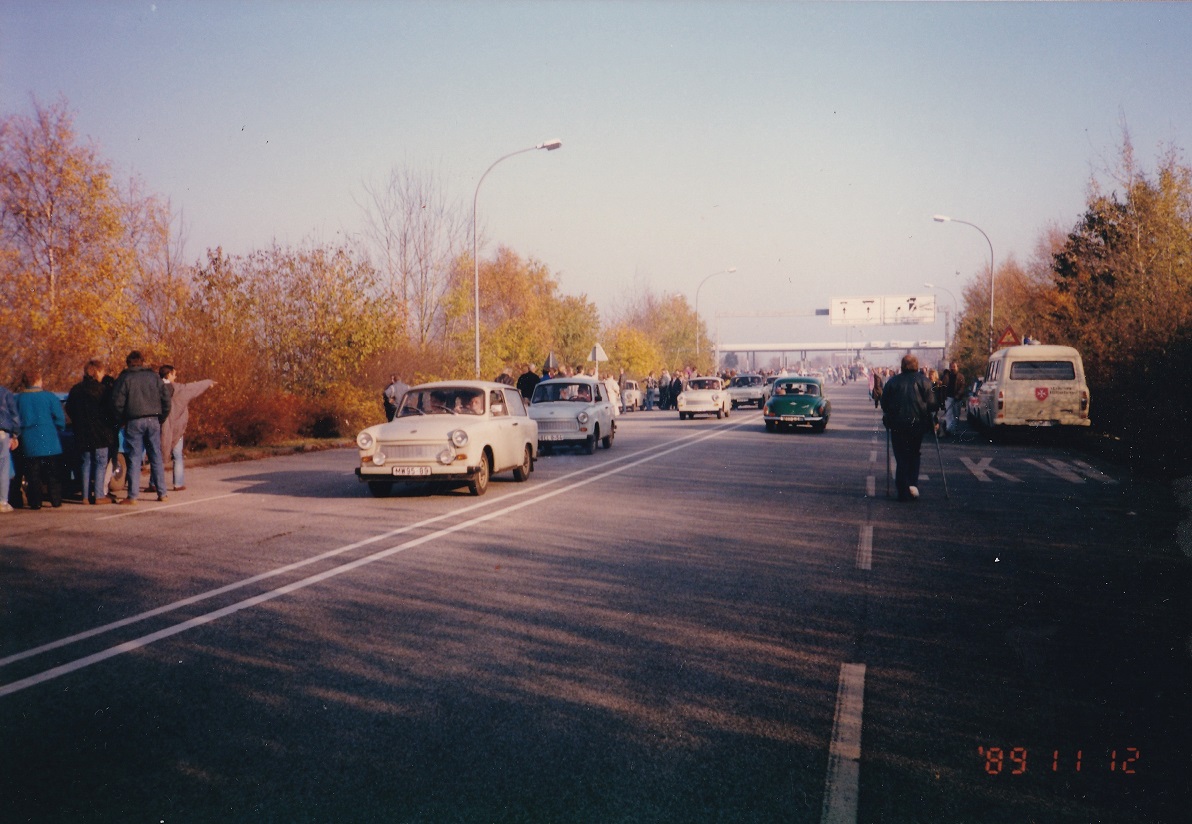 三十年前のドイツ ３７ １９８９年１１月１０日金曜日 １２日日曜日 東西ドイツ国境 大野インクジェットコンサルティング