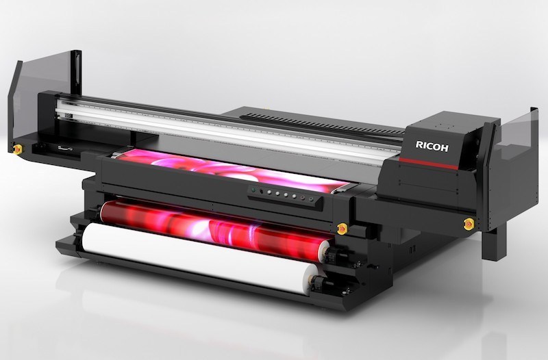 リコー フラットベッドにロールフィーダーを追加 Ricoh Adds Roll Feeder To Flatbed 大野インクジェットコンサルティング リコー フラットベッドにロールフィーダーを追加 Ricoh Adds Roll Feeder To Flatbed 大野インクジェットコンサルティング
